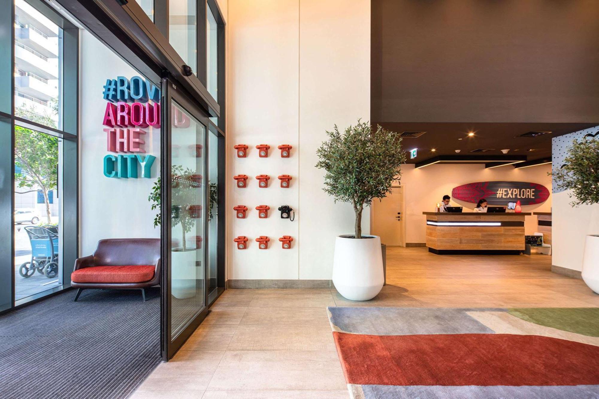 Hotel Rove Dubai Marina Exterior foto